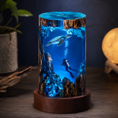 Diver scene option inside the blue ocean resin lamp.